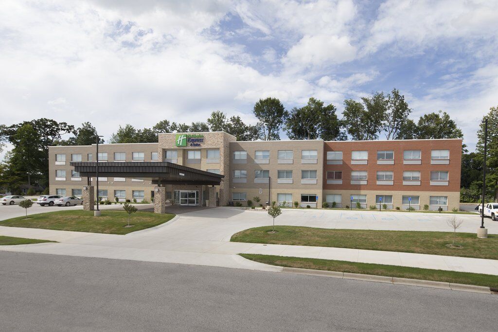 Holiday Inn Express & Suites - Portage By Ihg Exterior foto